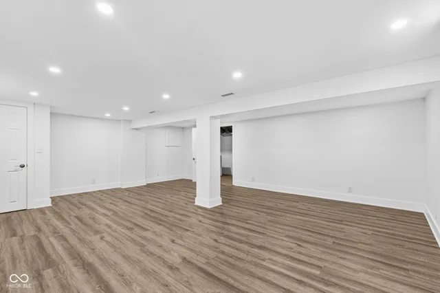 $339,000 | 4705 Allisonville Road, Indianapolis, IN 46205