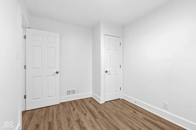 $339,000 | 4705 Allisonville Road, Indianapolis, IN 46205