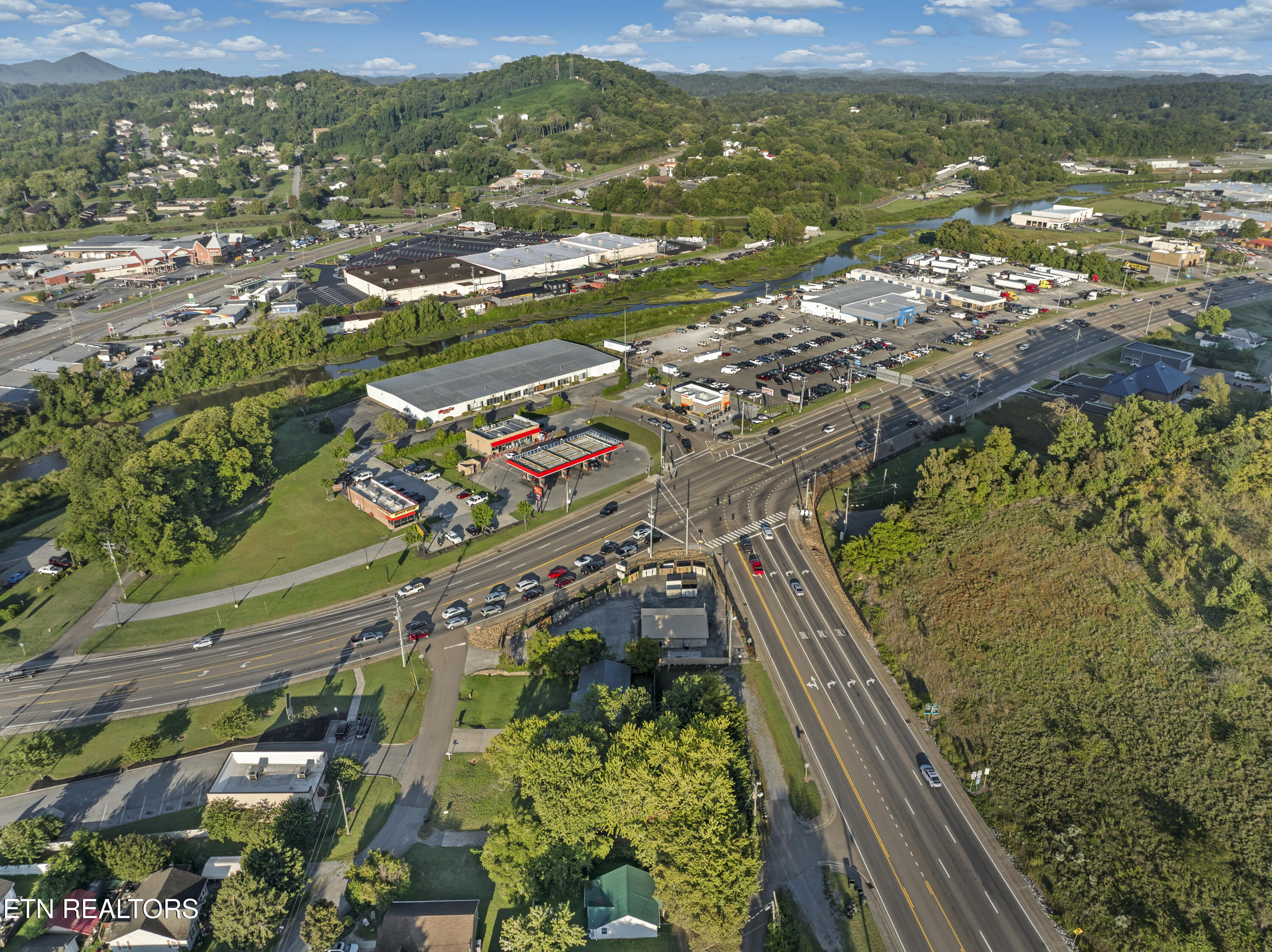 104 King Street Pigeon Forge, TN 37862 - Photo 10 of 13 aa1DJI_0221-HDR
