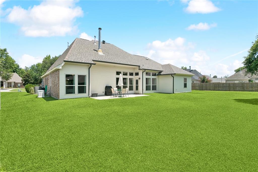 424 Dockside Drive Slidell, LA 70461 - Photo 21 of 35