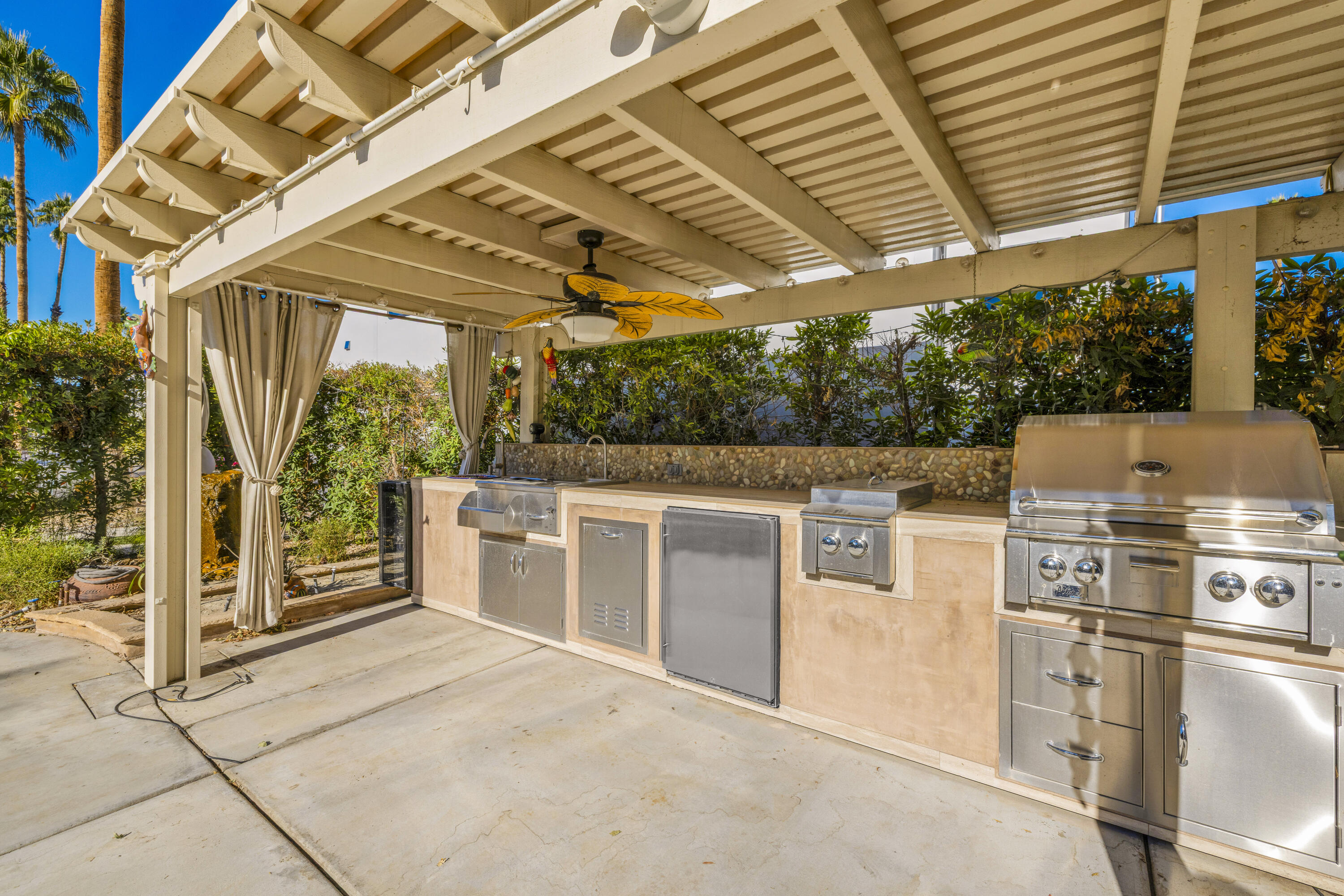 69411 Ramon Road, Unit 1006 Cathedral City, CA 92234 - Photo 19 of 61 1 (9)