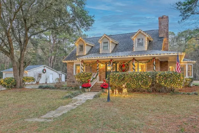 $875,000 | 1282 Starline Drive, Summerville, SC 29486