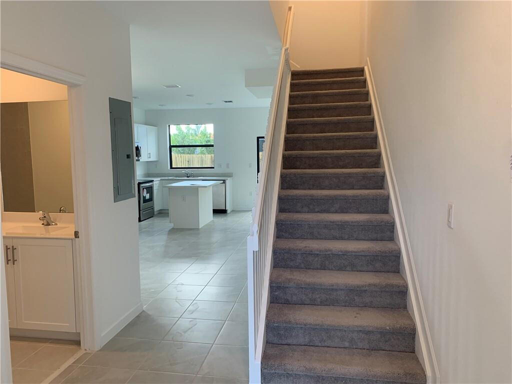 28730 Southwest 132nd Court Homestead, FL 33033 - Photo 17 of 36 20211228030834412479000000-o