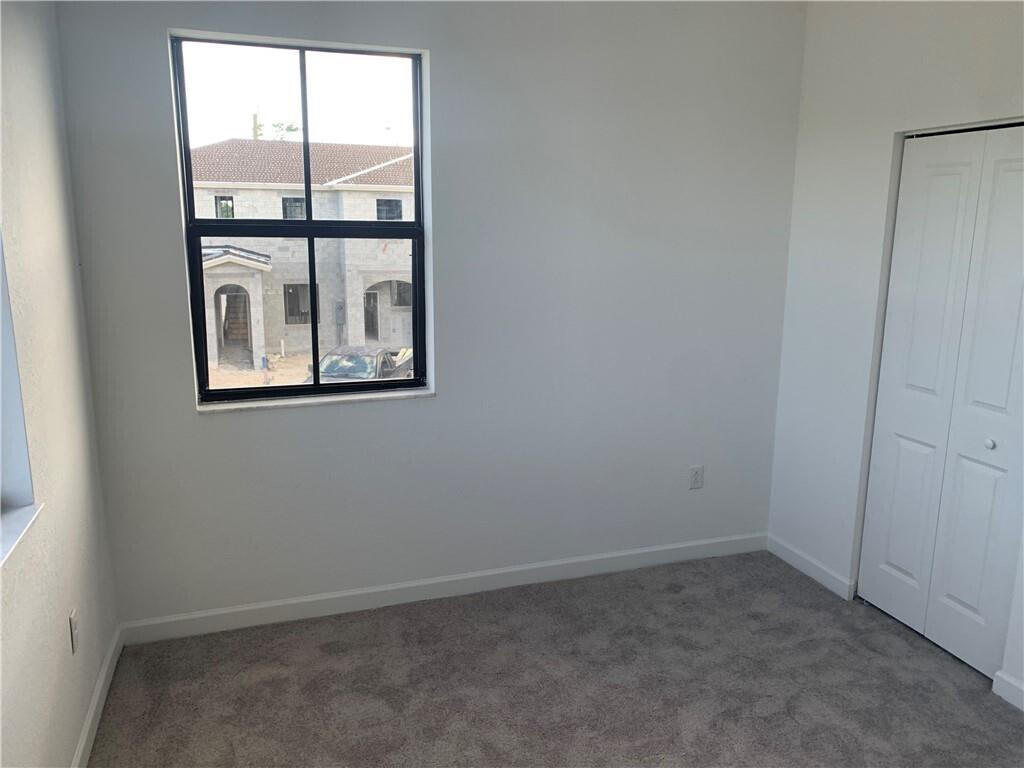 28730 Southwest 132nd Court Homestead, FL 33033 - Photo 25 of 36 20211228030814757168000000-o