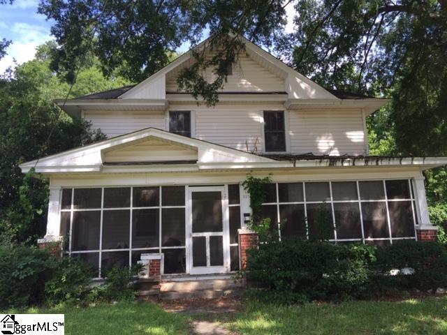 517 Musgrove Street Clinton, SC 29325 - Photo 1 of 34 Gallery Image 1