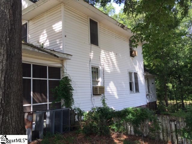 517 Musgrove Street Clinton, SC 29325 - Photo 3 of 34 Gallery Image 3