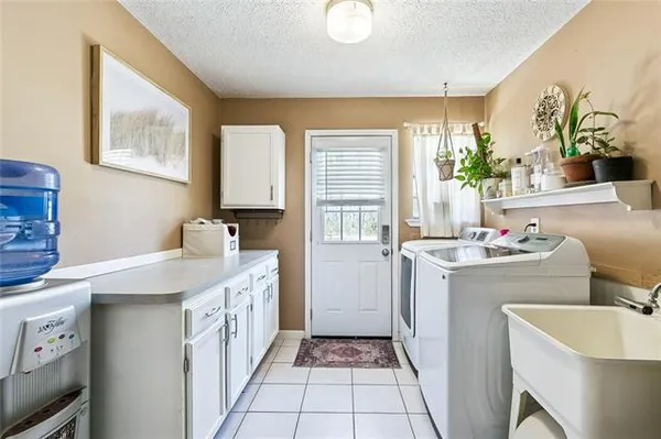 $220,000 | 2201 Bobolink Drive, St. Bernard, LA 70085