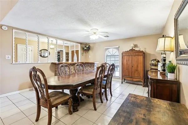 $220,000 | 2201 Bobolink Drive, St. Bernard, LA 70085