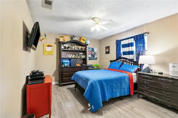 $220,000 | 2201 Bobolink Drive, St. Bernard, LA 70085