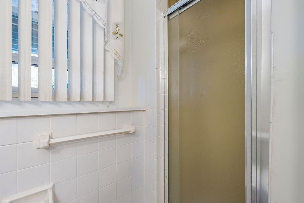 2 Harding Road Portsmouth, NH 03801 - Photo 18 of 39