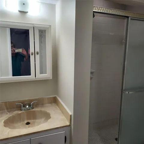 $160,000 | 7901 North Colony Circle, Unit 205, Fort Lauderdale, FL 33321