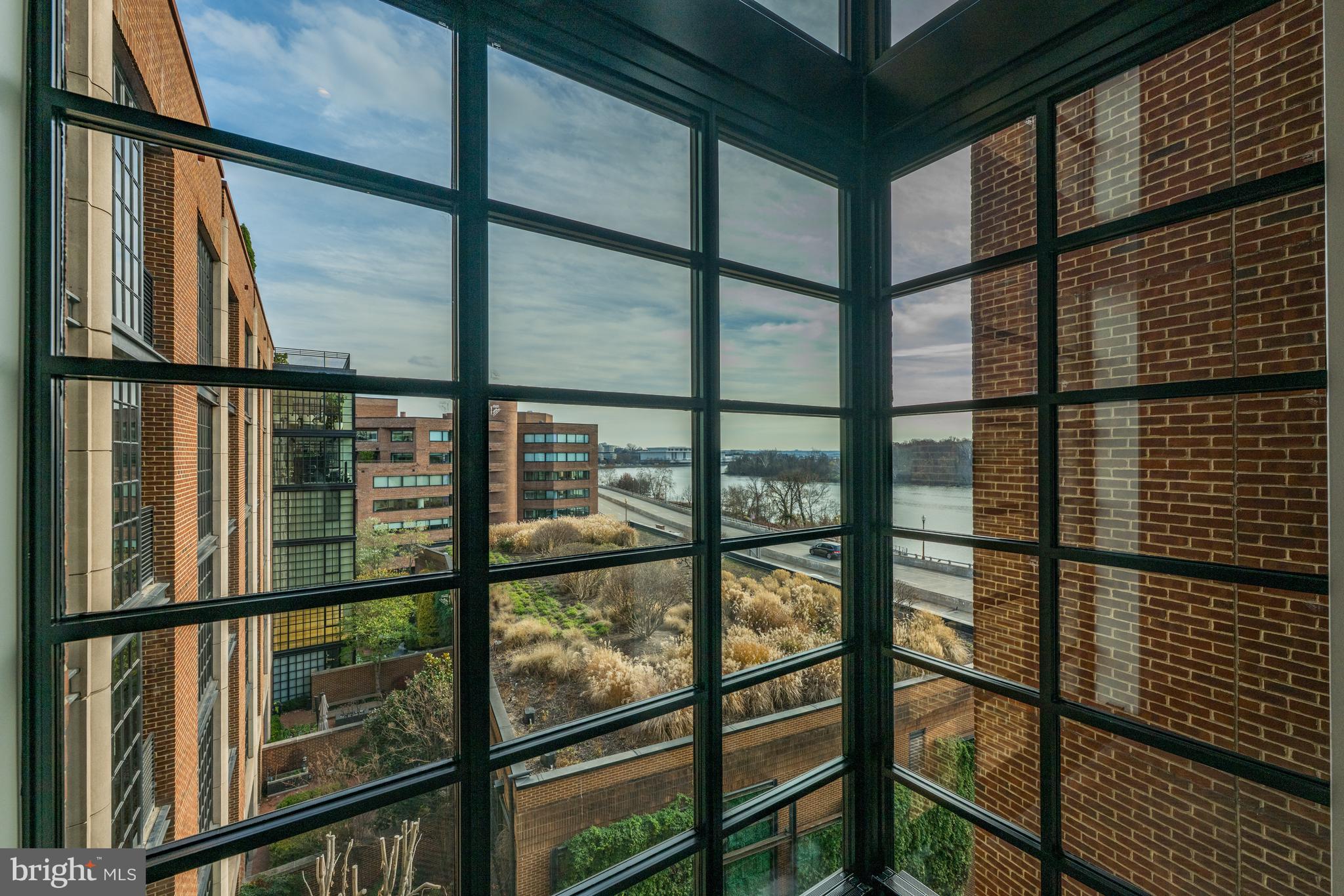 3303 Water Street Northwest, Unit 7E Washington, DC 20007 - Photo 28 of 29 a view of outdoor with window