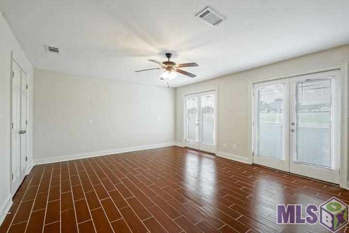 15210 Tiger Bend Road Baton Rouge, LA 70817 - Photo 6 of 23 Gallery Image 6