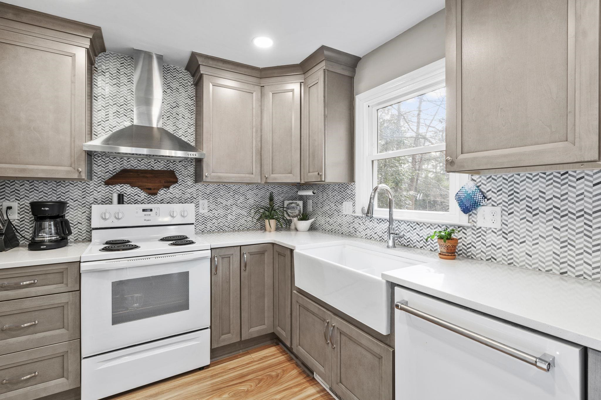 1005 Sawmill Road Raleigh, NC 27615 - Photo 18 of 40 Photo 18