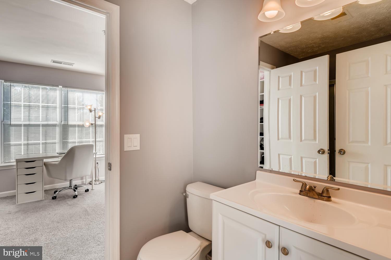 582 Kennington Road Reisterstown, MD 21136 - Photo 21 of 26 Gallery Image 21