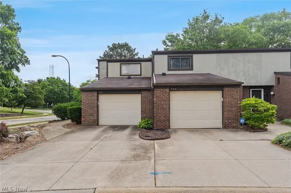 $142,900 | 931 Trimble Drive, Akron, OH 44307