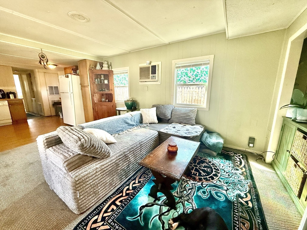 868 Southampton Road, Unit 43 Westfield, MA 01085 - Photo 2 of 16