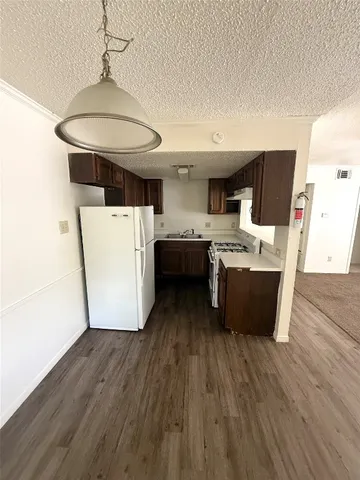 $899 | 109 Smith Lane, Unit B, San Marcos, TX 78666