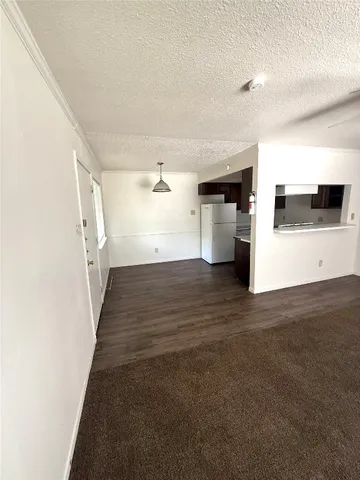 $899 | 109 Smith Lane, Unit B, San Marcos, TX 78666