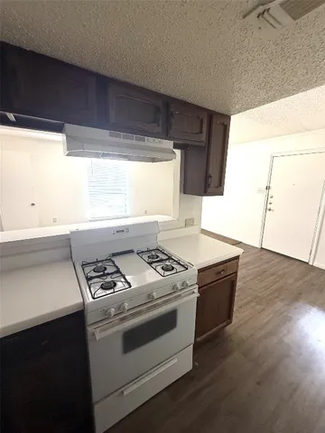 $899 | 109 Smith Lane, Unit B, San Marcos, TX 78666