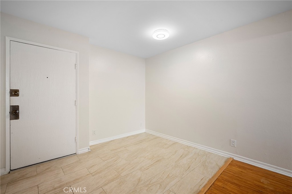 15425 Sherman Way, Unit 107A Van Nuys, CA 91406 - Photo 8 of 23 a view of an empty room