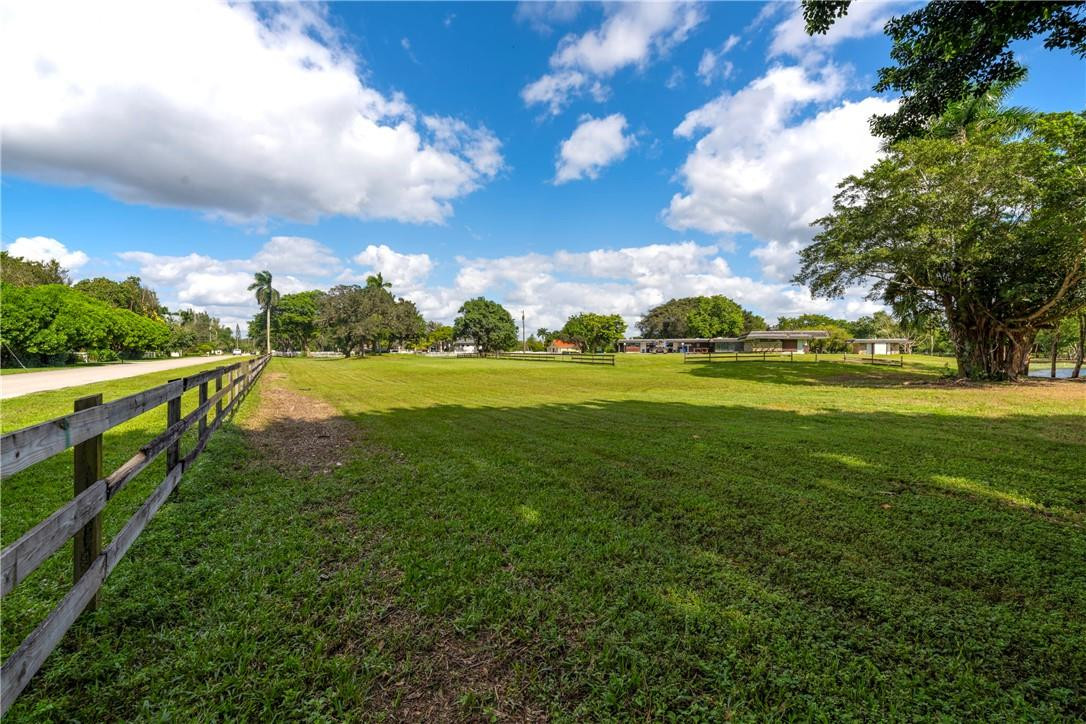 5701 Hancock Road Southwest Ranches, FL 33330 - Photo 5 of 16 Photo 5