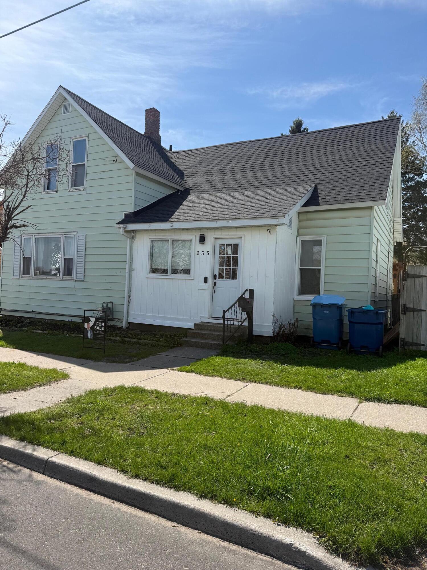 235 5th Street Manistee, MI 49660 - Photo 1 of 28 IMG_6140