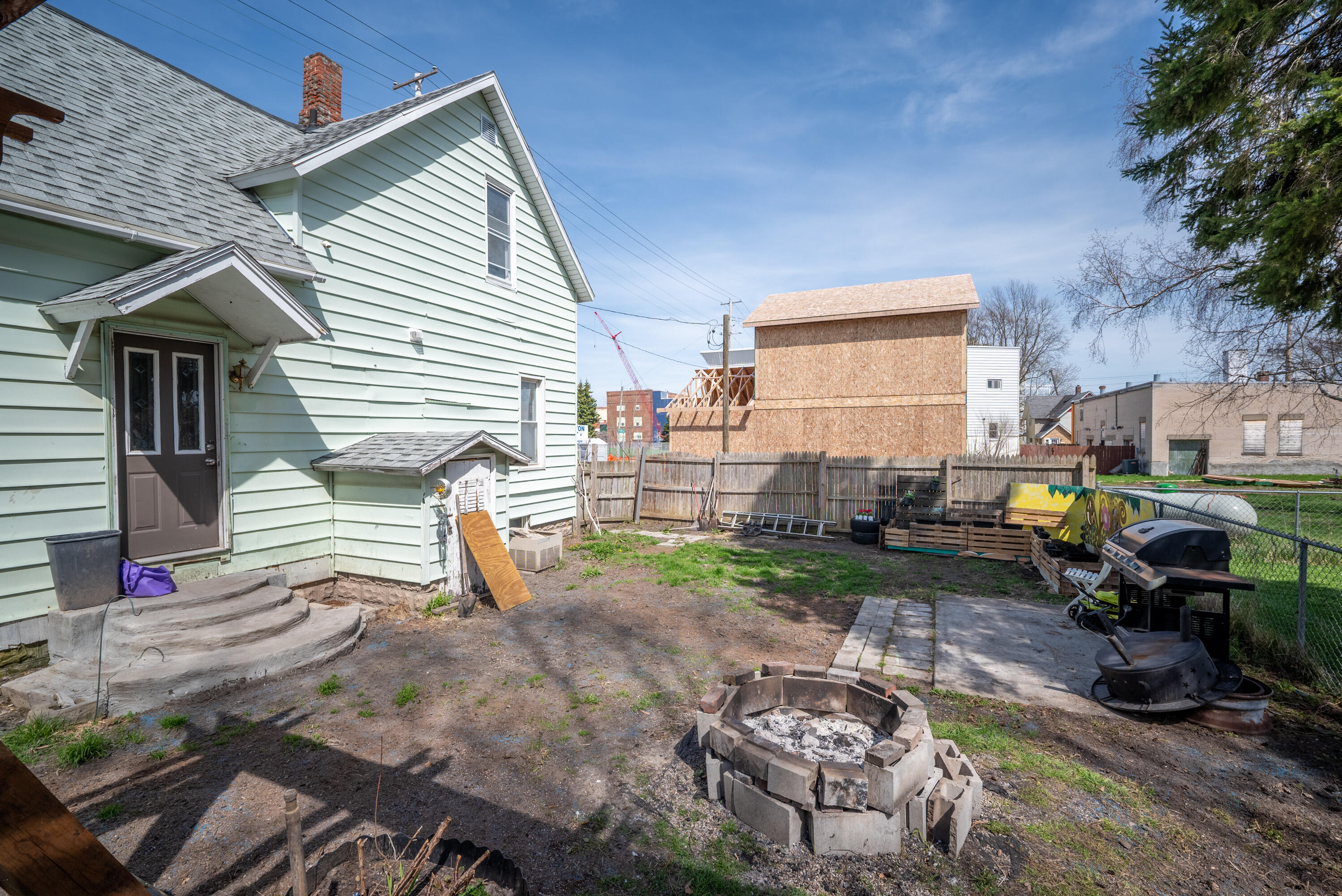 235 5th Street Manistee, MI 49660 - Photo 26 of 28 DSC_1704-HDR