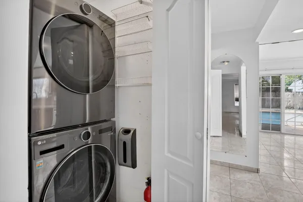 $3,200 | 5514 Southwest 44th Terrace, Dania Beach, FL 33314