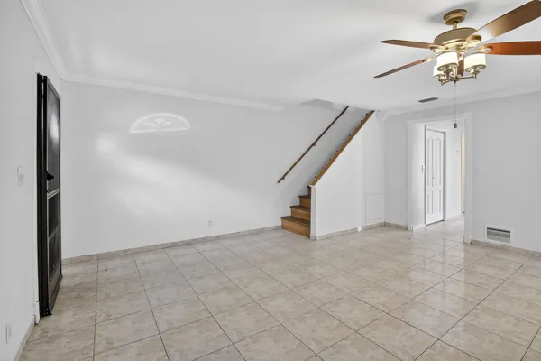 $3,200 | 5514 Southwest 44th Terrace, Dania Beach, FL 33314