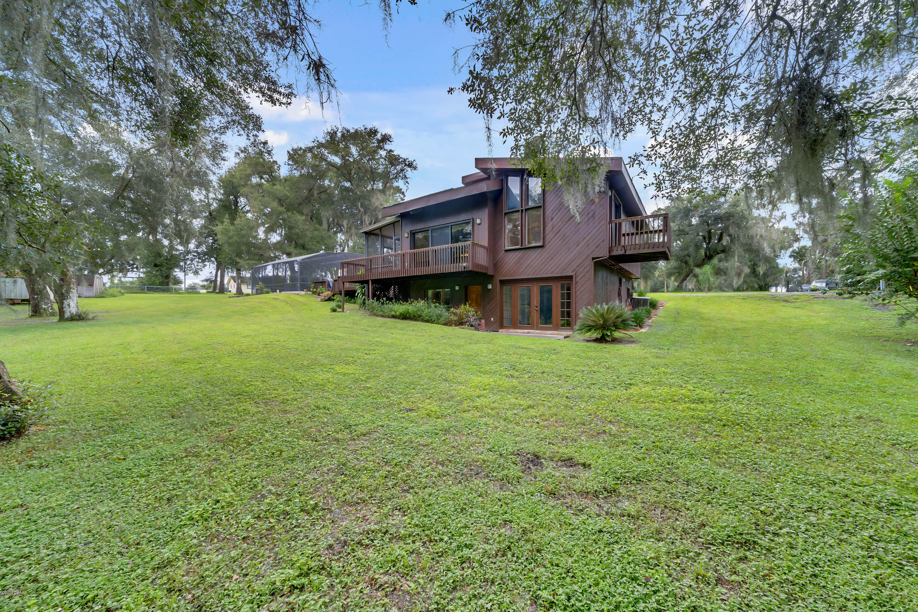 230 Van Hook Road DeLand, FL 32724 - Photo 5 of 34 230-van-hook-road--deland--fl-32724---05