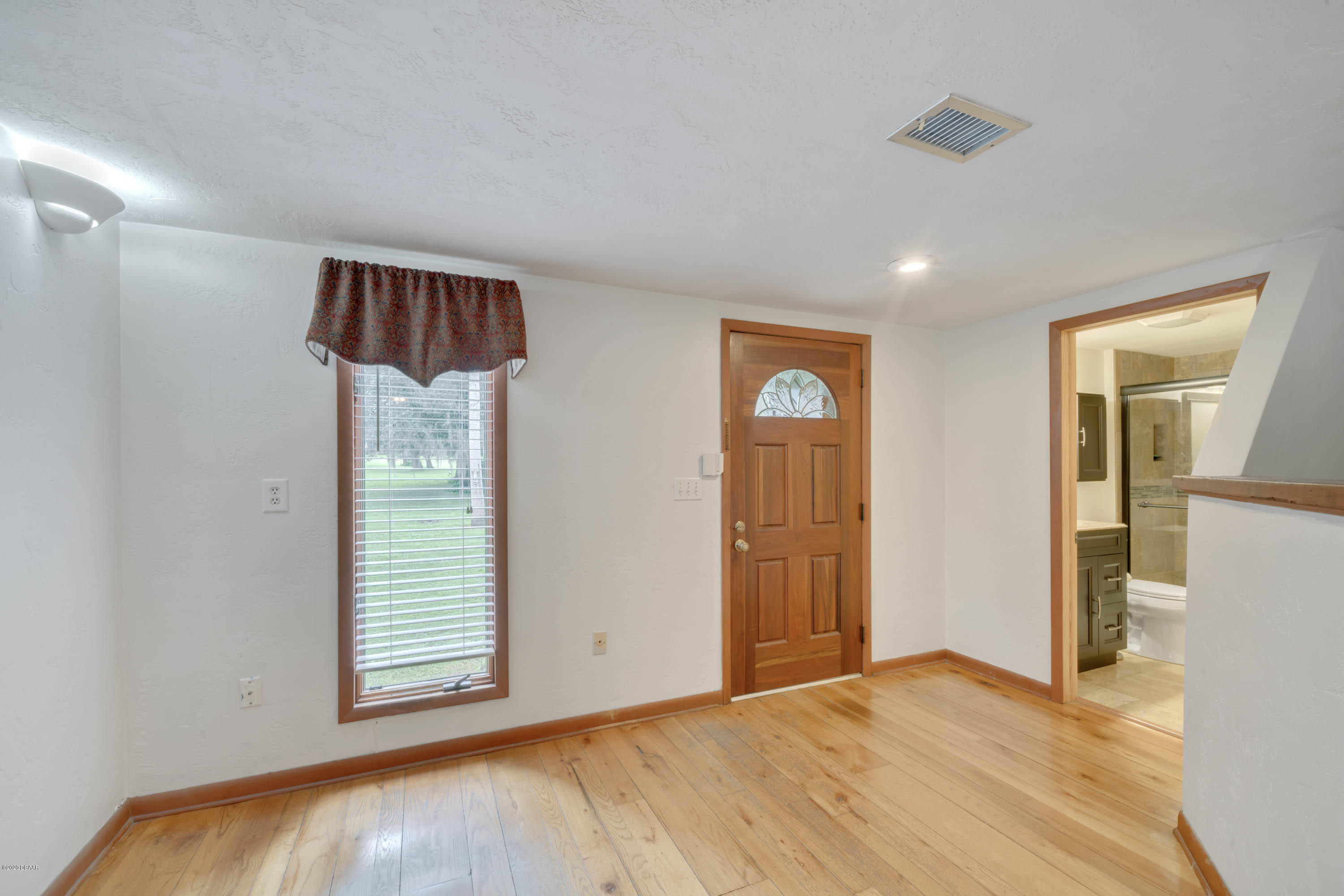 230 Van Hook Road DeLand, FL 32724 - Photo 9 of 34 230-van-hook-road--deland--fl-32724---10