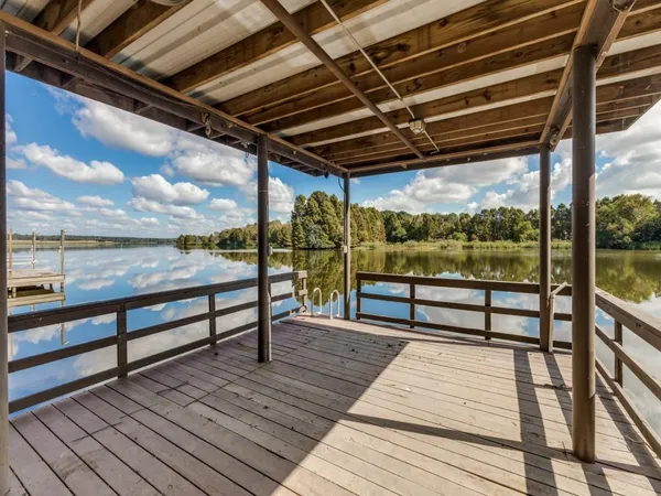 $899,000 | 5848 Lago Vista, Athens, TX 75752