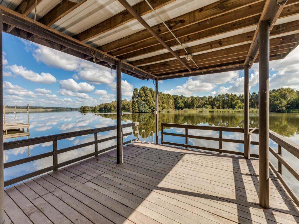 5848 Lago Vista Athens, TX 75752 - Photo 25 of 33 a view of outdoor space with seating space