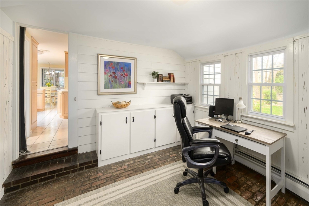 32 Flagg Road Southborough, MA 01772 - Photo 13 of 36 Gallery Image 13