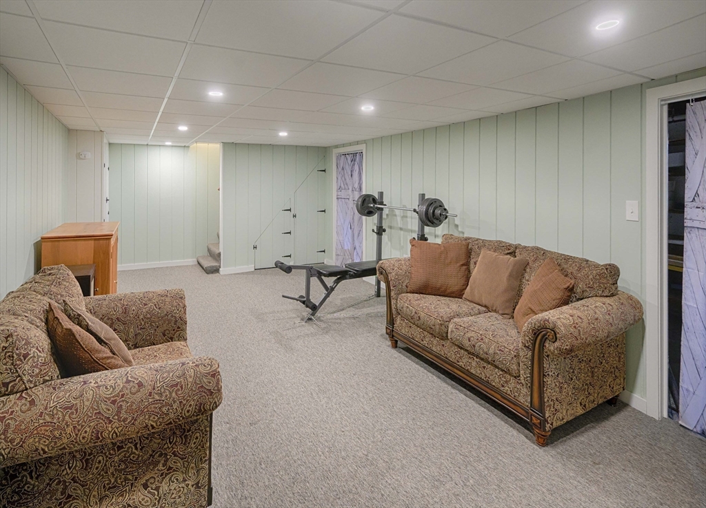 32 Flagg Road Southborough, MA 01772 - Photo 30 of 36 Gallery Image 30