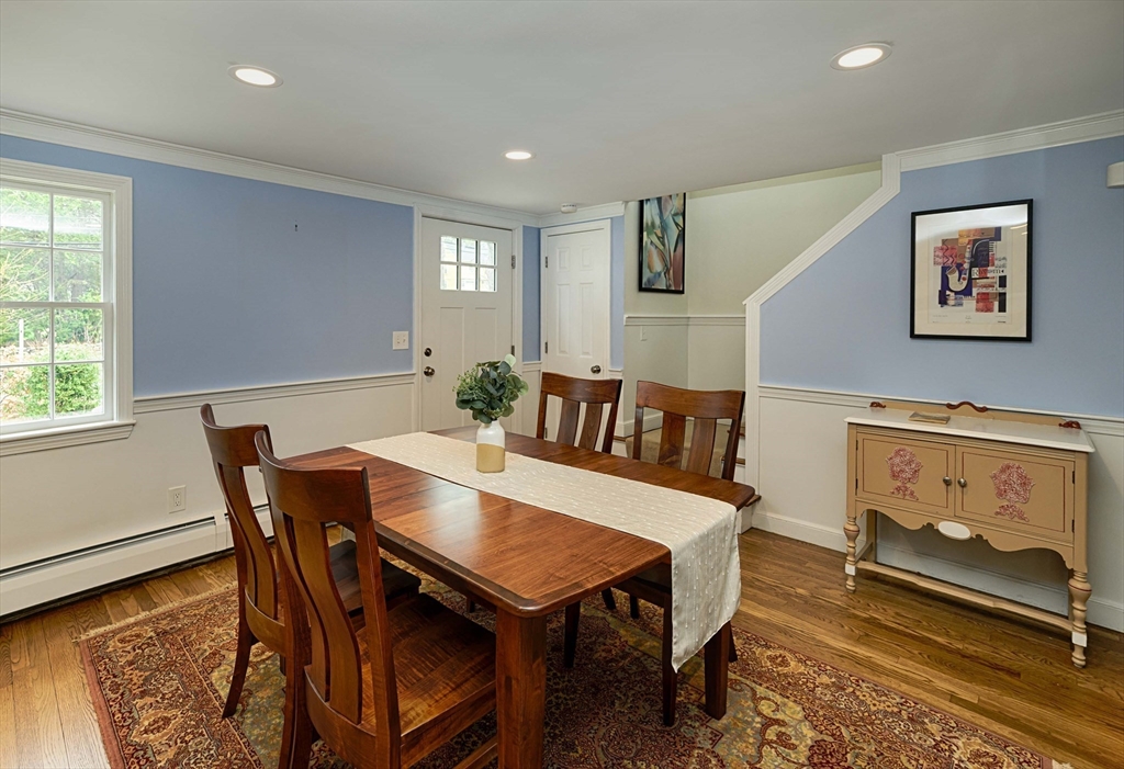 32 Flagg Road Southborough, MA 01772 - Photo 3 of 36 Gallery Image 3