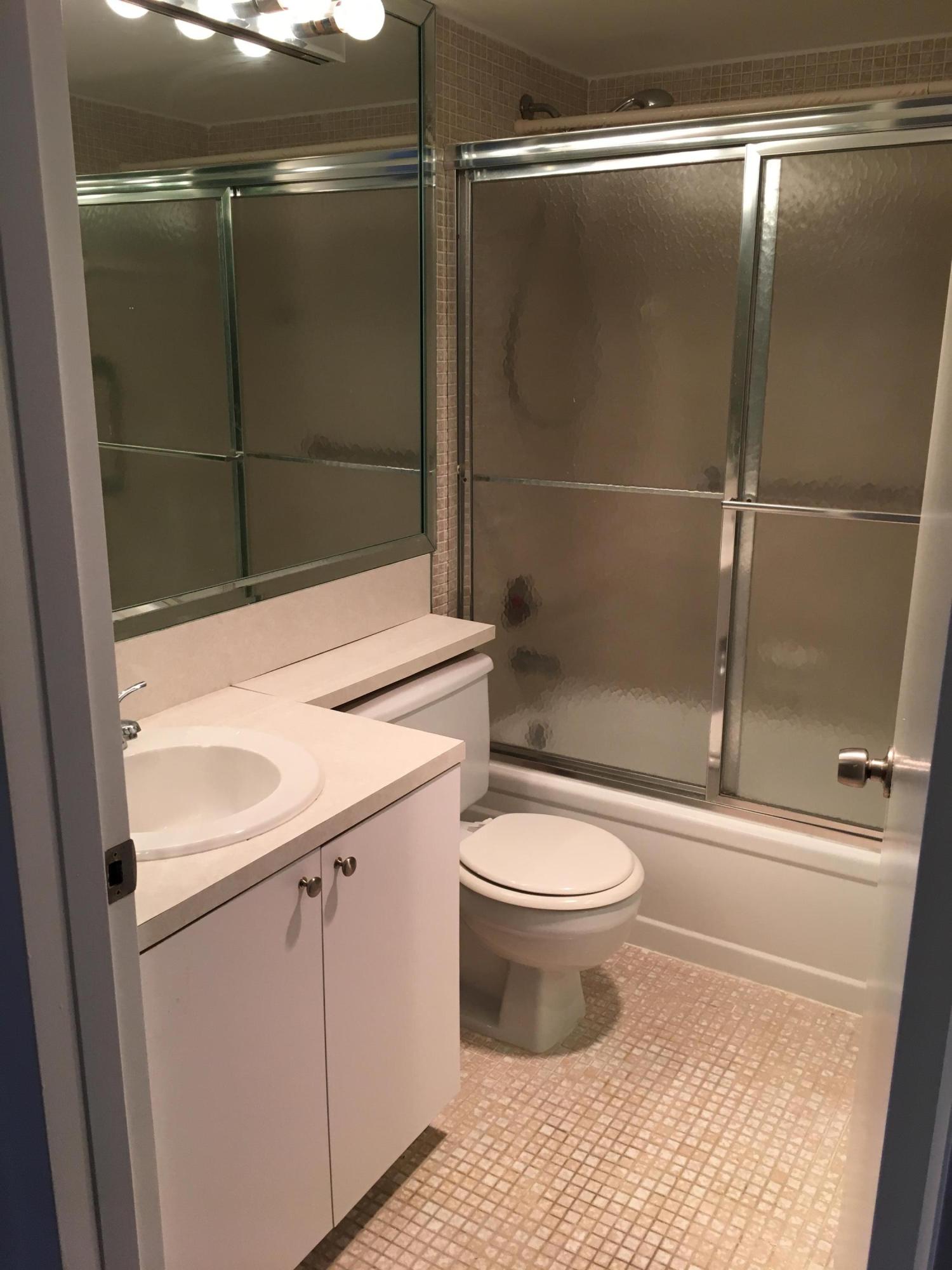 2014 Exeter Boca Raton, FL 33434 - Photo 10 of 23 IMG_0532