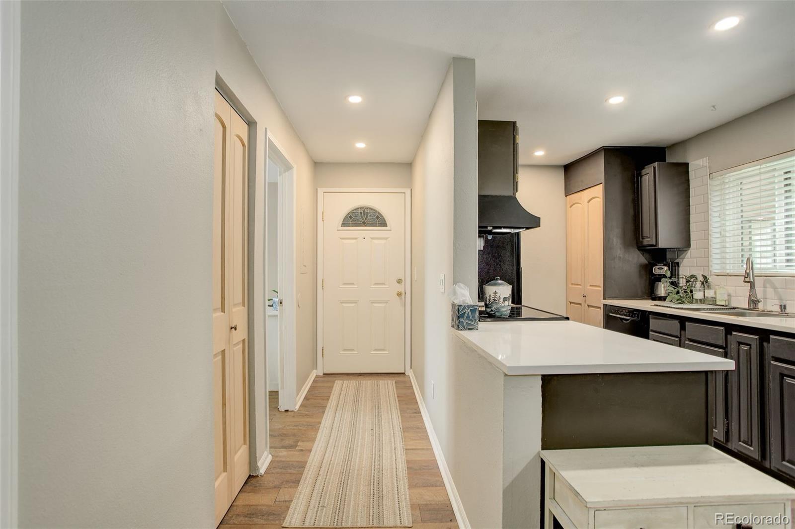4661 South Decatur Street, Unit 202 Englewood, CO 80110 - Photo 4 of 21 Gallery Image 4