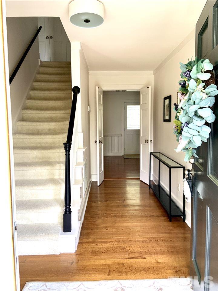 1009 Queensferry Road Cary, NC 27511 - Photo 5 of 30 Gallery Image 5