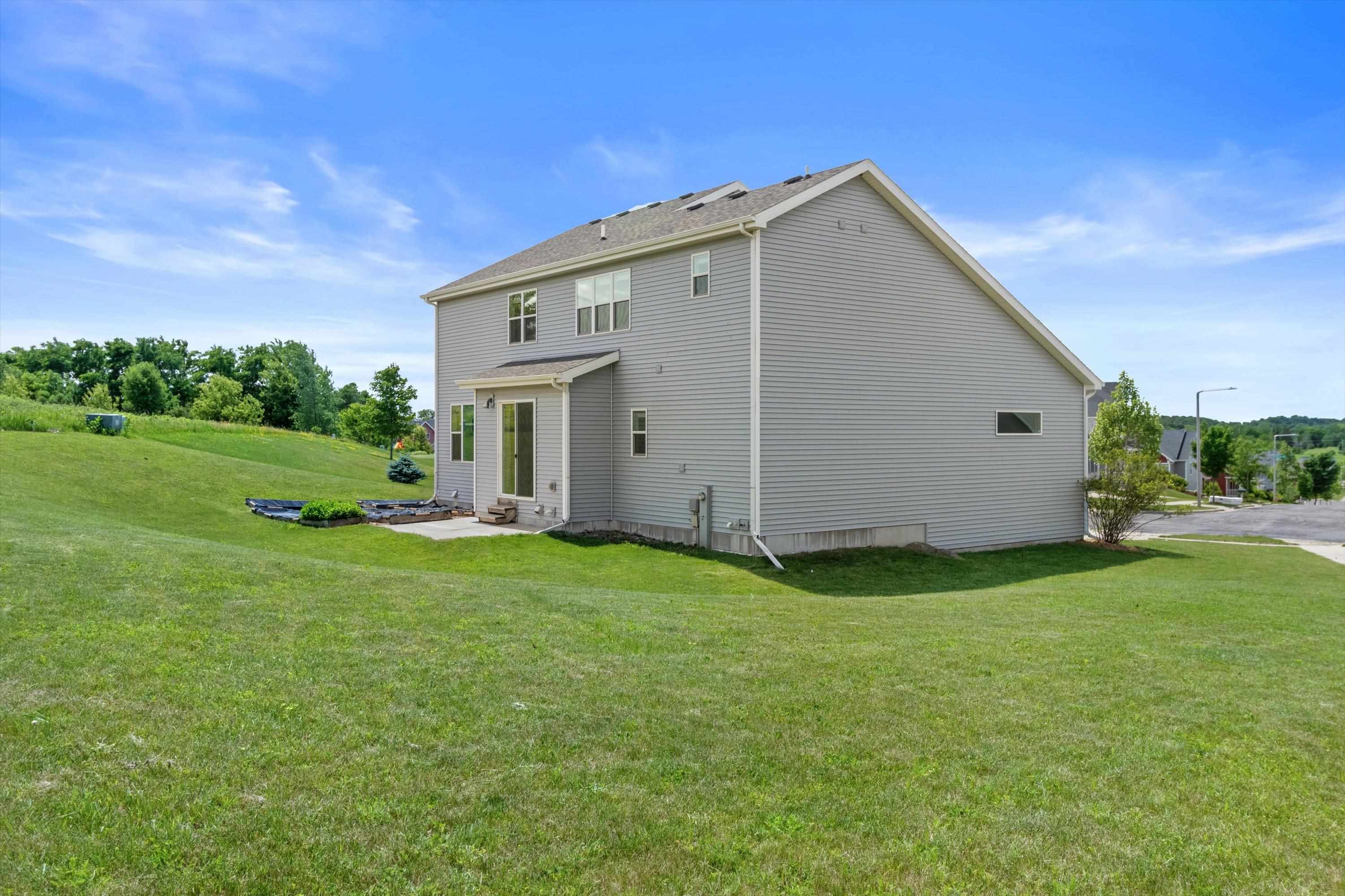 17 Rustling Birch Road Verona, WI 53593 - Photo 34 of 36