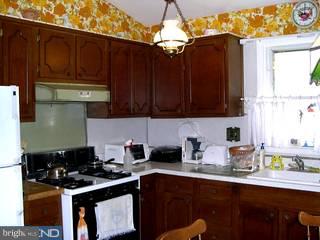3328 Red Lion Road Philadelphia, PA 19114 - Photo 4 of 6 Gallery Image 4