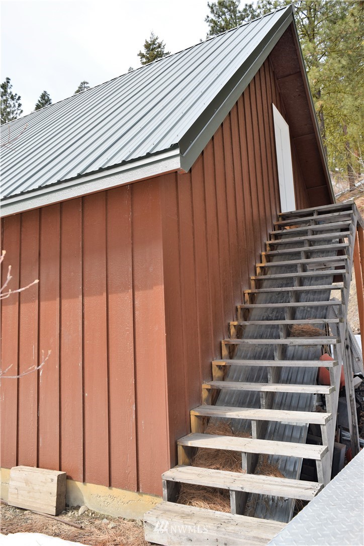 9100 Olalla Canyon Road Cashmere, WA 98815 - Photo 14 of 22 Gallery Image 14