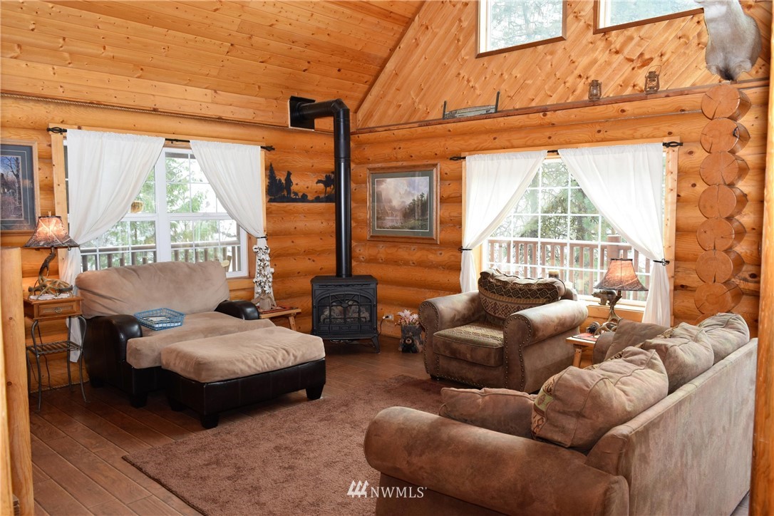 9100 Olalla Canyon Road Cashmere, WA 98815 - Photo 17 of 22 Gallery Image 17