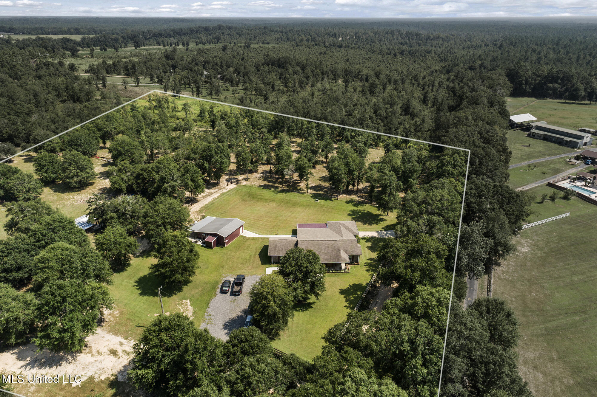 132 B Horse Ranch Road Lucedale, MS 39452 - Photo 50 of 55 1_ghubphoto_001 (8) edit