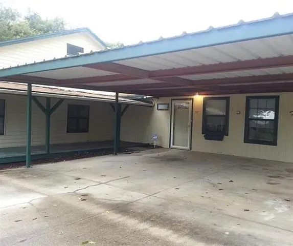 $360,000 | 511 Rogers Road, Newark, TX 76071