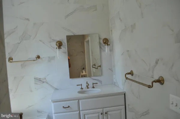 a view of an entryway