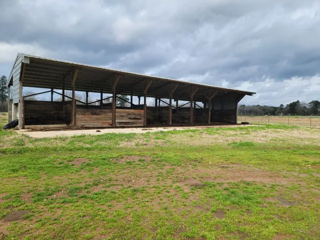 $450,000 | 11200 Fm 699, Joaquin, TX 75954