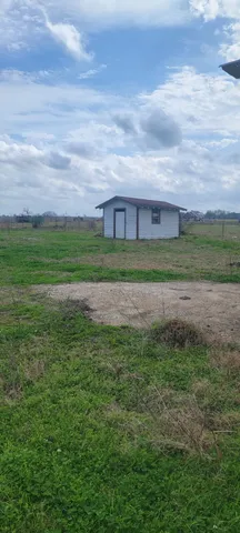 $450,000 | 11200 Fm 699, Joaquin, TX 75954