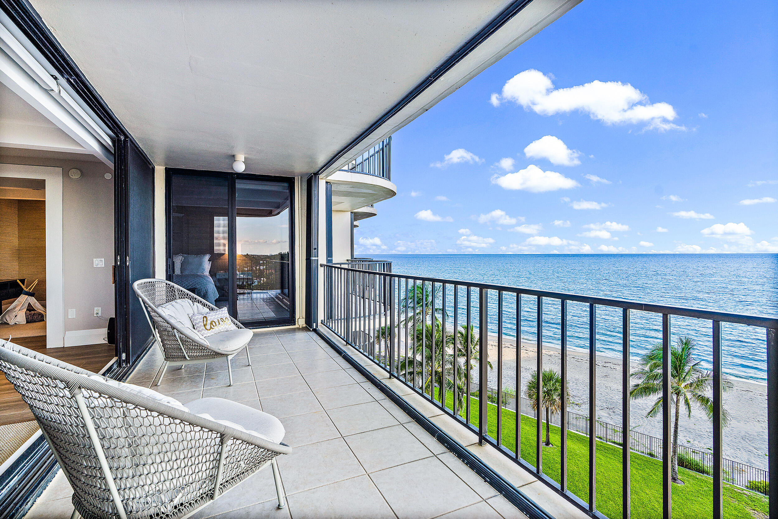 100 South Beach Road, Unit 604 Tequesta, FL 33469 - Photo 34 of 58 a view of balcony with couch